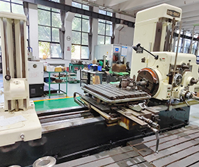 重慶數(shù)控機床和數(shù)控加工中心